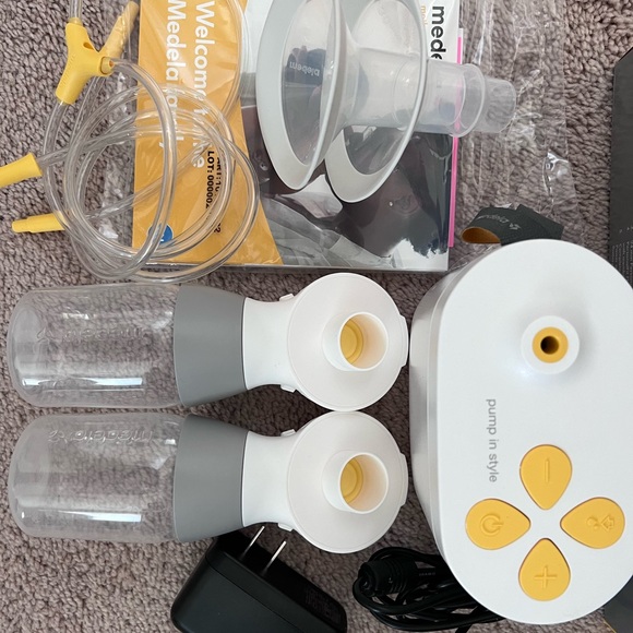 Madela Pump In Style - Picture 3 of 3